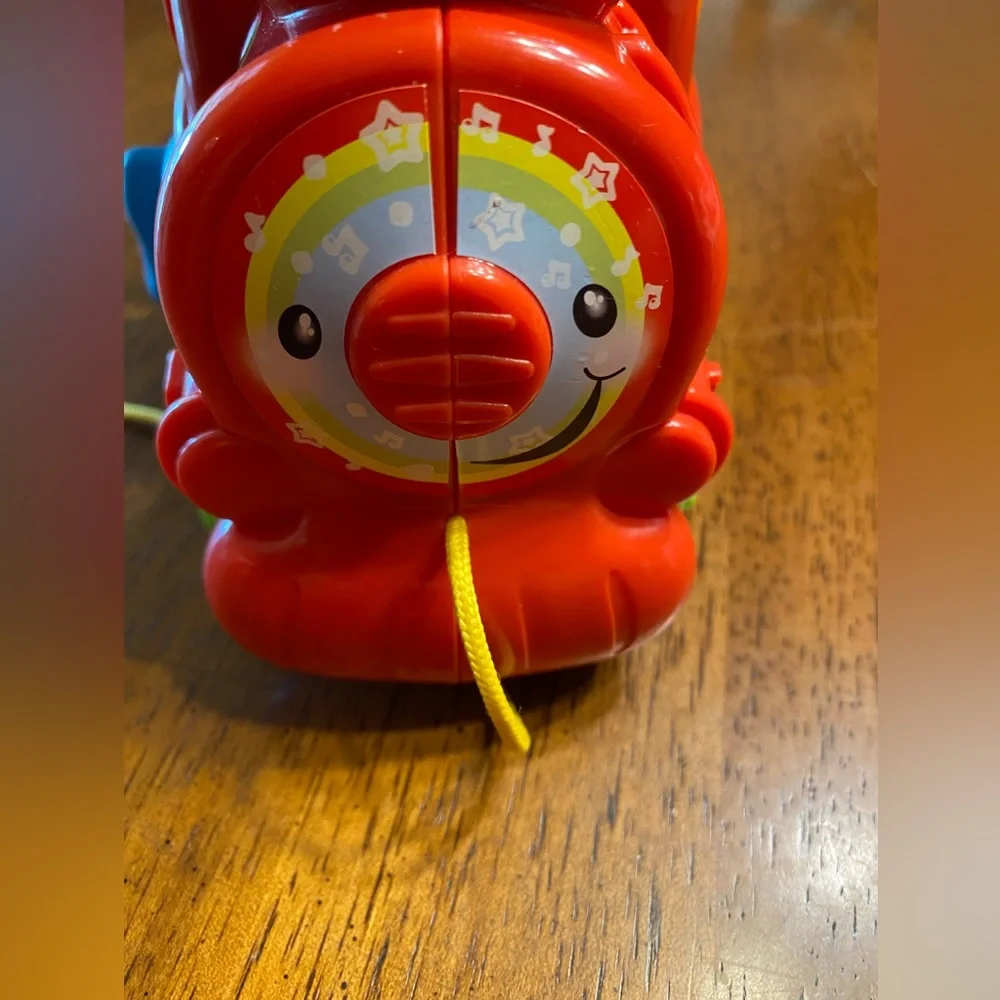 VTech roll and surprise animal train.